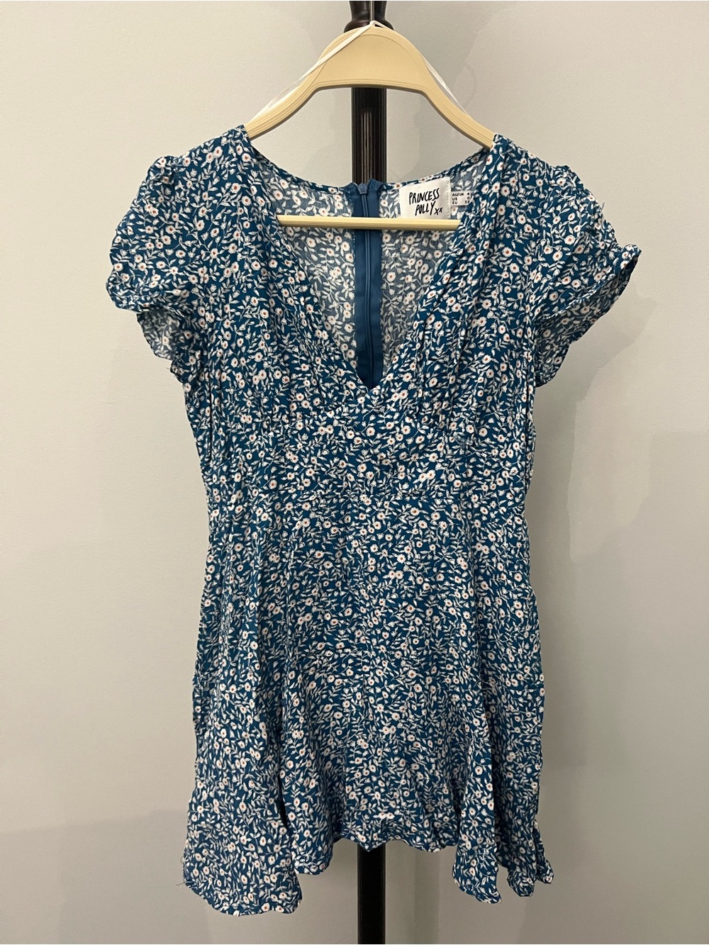 Princess Polly Teal Floral V-Neck Flutter Sleeve Tunic